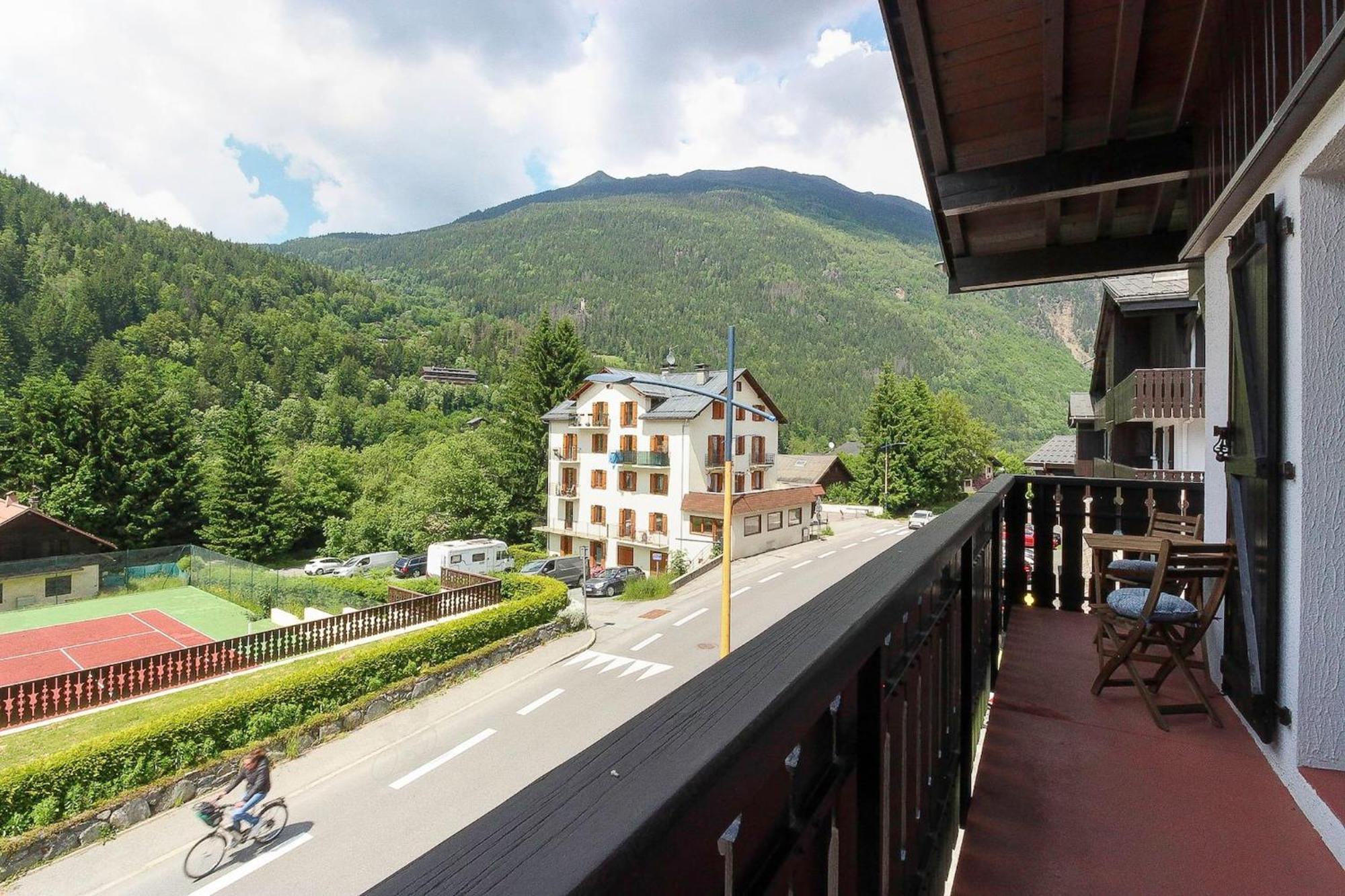 La Griaz - Chaleureux Et Cosy -Vue Sur Les Montagnes - Grand Balcon Apartment Ле Уш Екстериор снимка